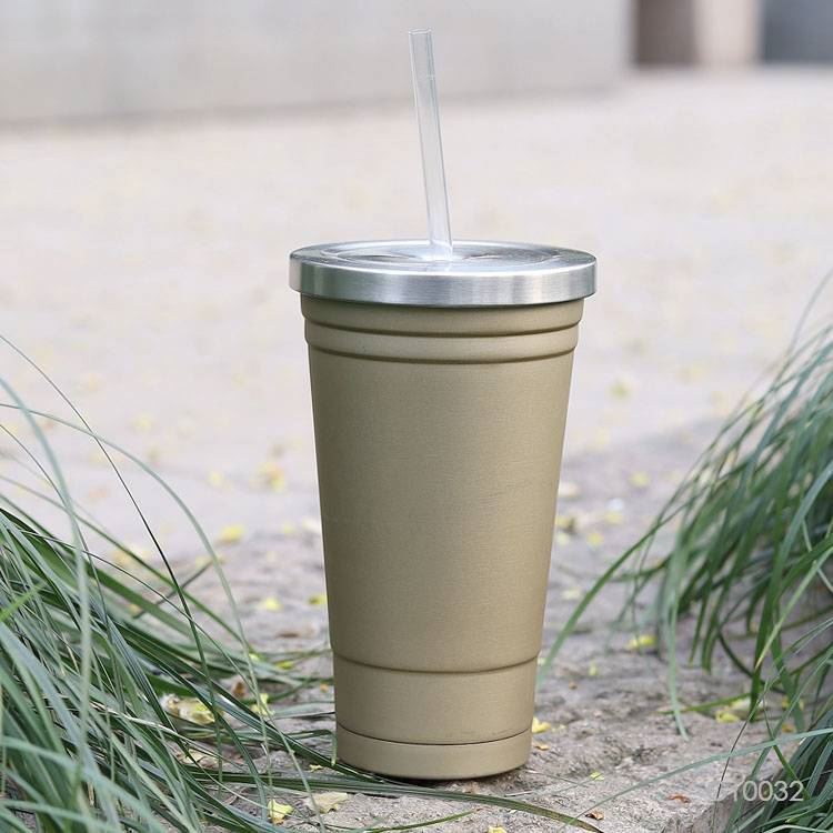 Stainless Steel Tumbler With Straw